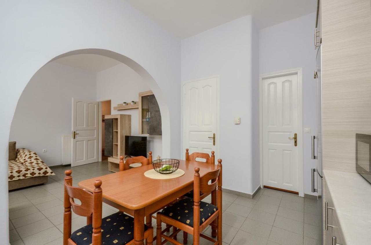 Apartment Naxos House