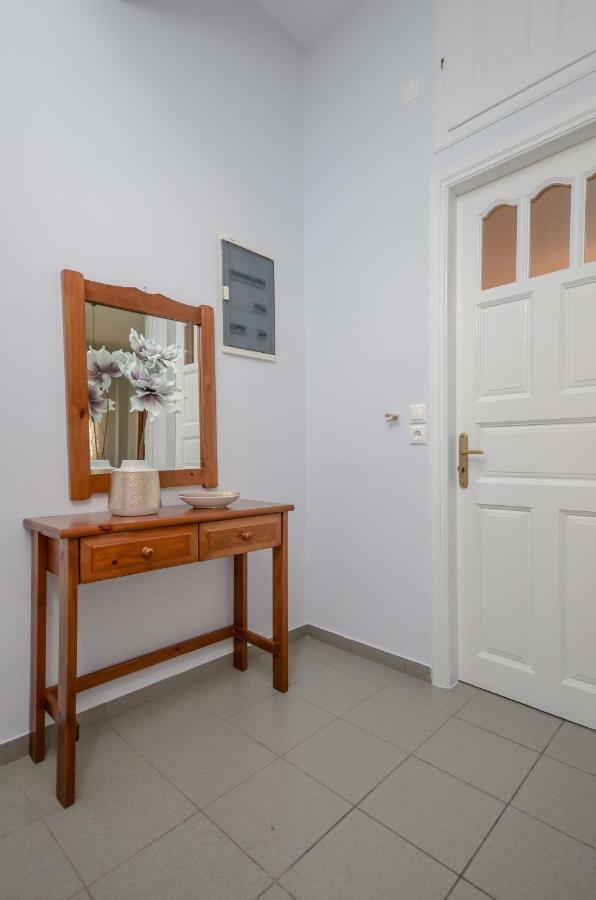 Naxos House Apartment